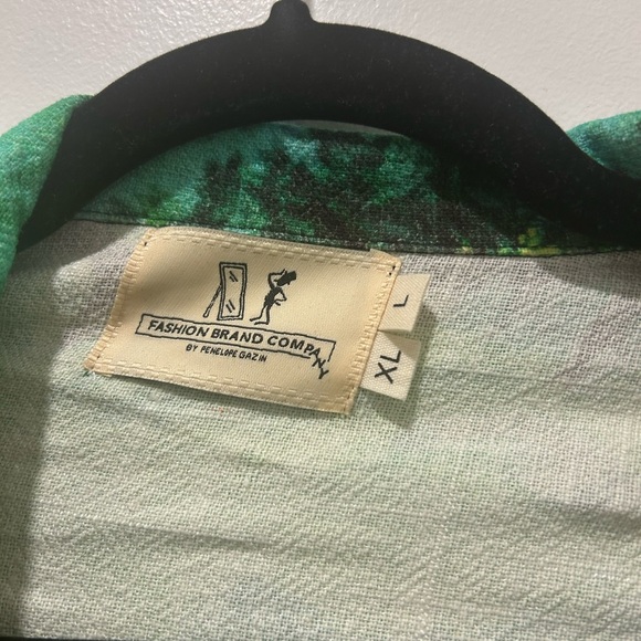 Fashion Brand Company Cuyana 100% Linen Shacket - Picture 2 of 3